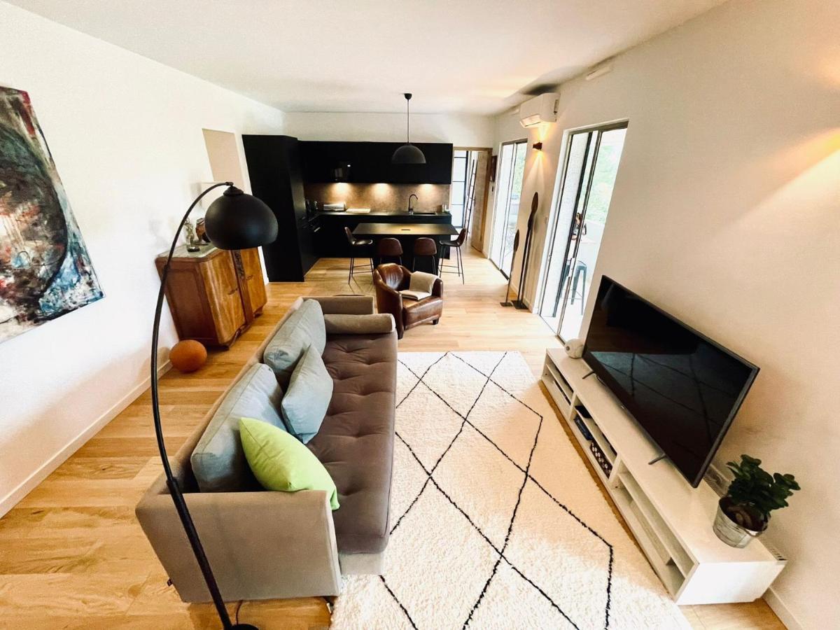 Appart Standing Avec Vue Grand Balcon - Parking - Clim Cassis Eksteriør bilde